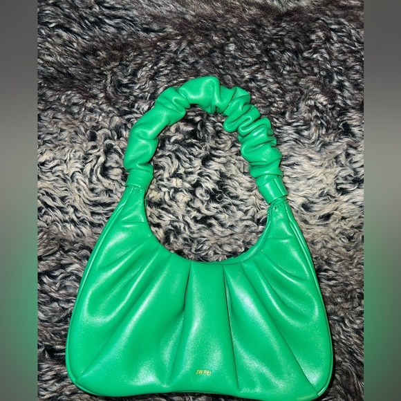 JW Pei Gabby Bag Green - Picture 16 of 17
